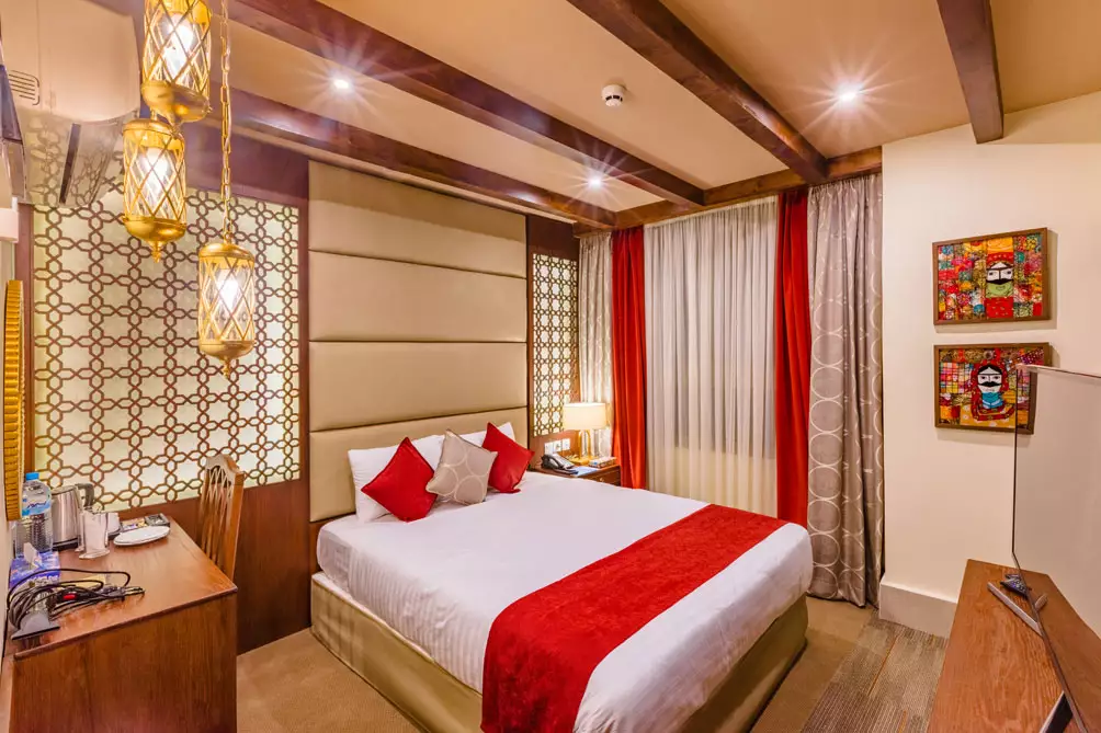 Alibaba https://cdn.alibaba.ir/ostorage/hotel-accommodation-images/686cda74a1e6f83605b73c24_دبل اکونومی (1).webp